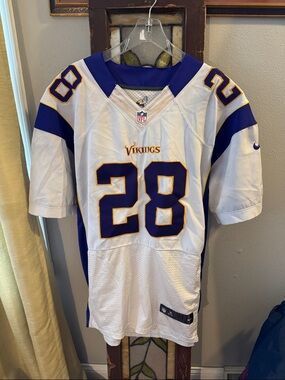NFL Nike Minnesota Vikings #28 Away Jersey - White & Purple